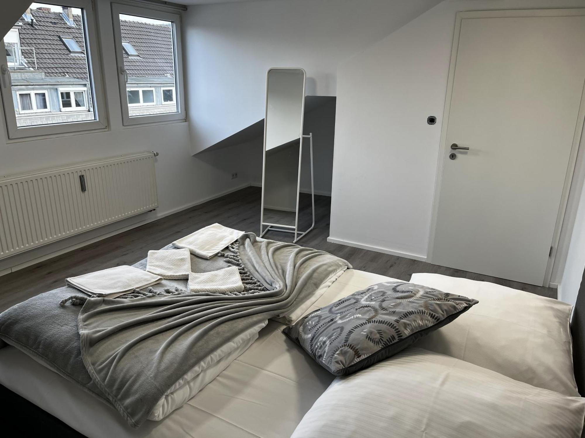 City Apartment On The Rhine, Colonia Exterior foto